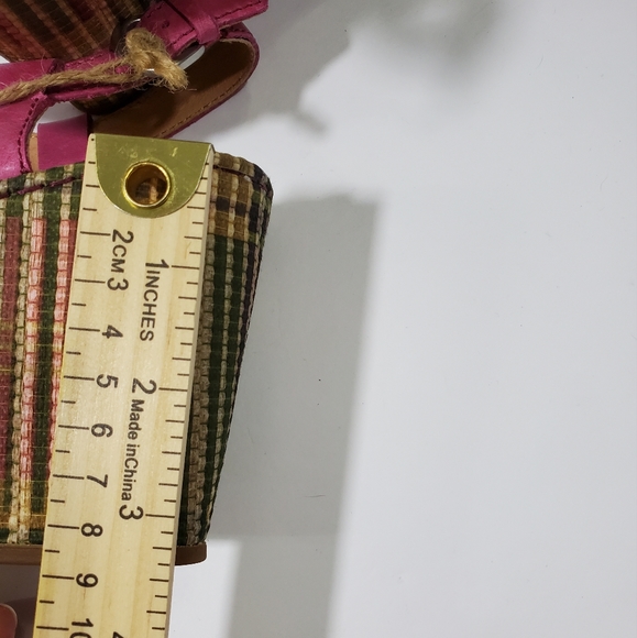 NWT Born Fushcia/Pink Leather Platform Wedge Sandal Size 7 - Picture 14 of 14